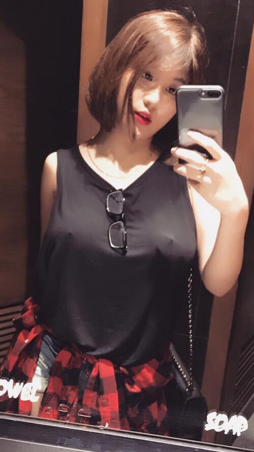 九游网页版官网-NCAA冠军回忆网球梦起点：球童故事暖心！，ncaa 网球