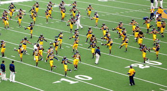 -中国足球团队精神塑造，足球团队精神的句子